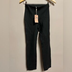 Quince Skinny Black Trousers. Size XS, NWT